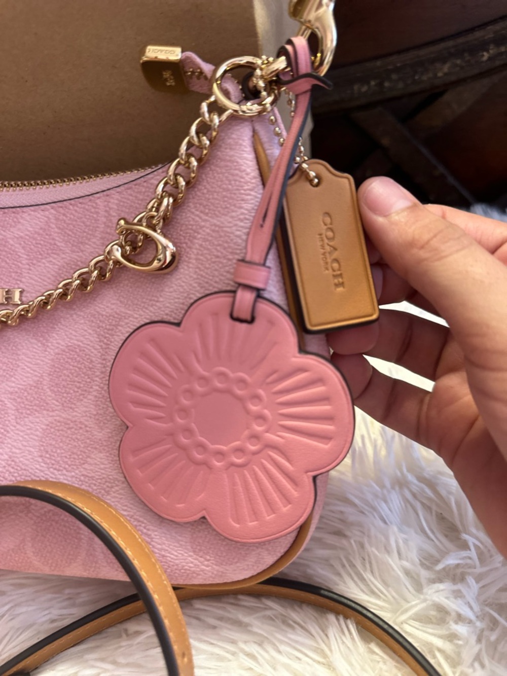 SOLD!!! Coach Teri Shoulder Bag in powder Pink with Charms - Picture 8 of 11